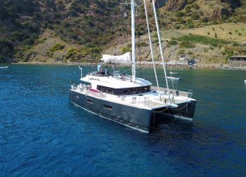 yacht charter Kaskazi Four