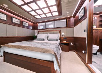 yacht charter Lady Gita double cabin