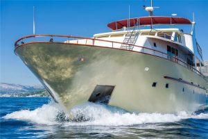 Yacht charter Motor Yacht Korab