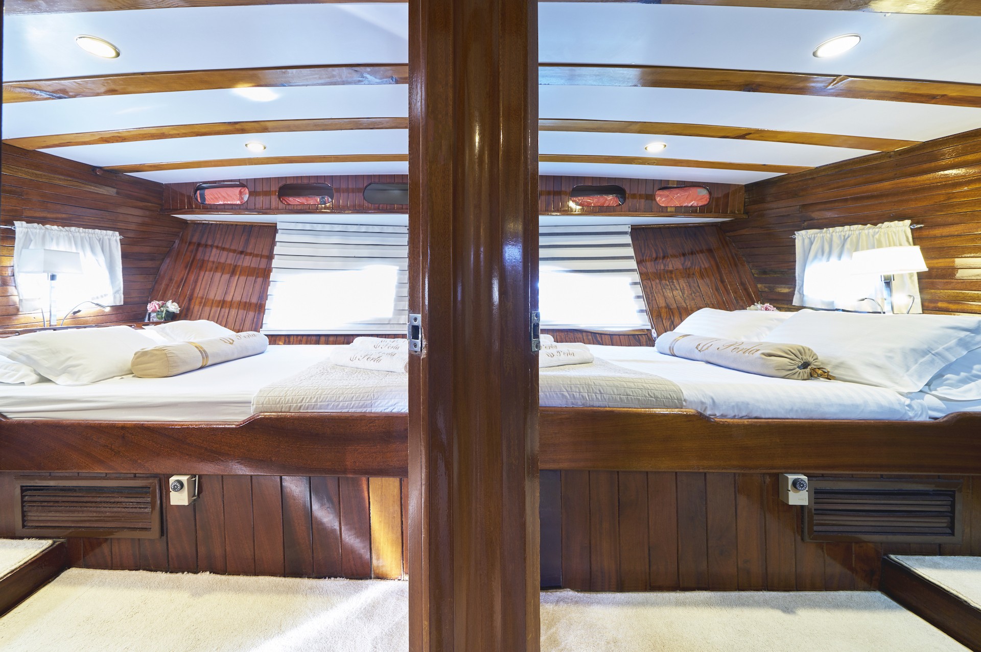 yacht charter Perla cabins