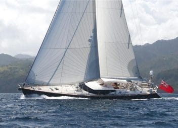 Yacht charter Sailing Yacht Dama de Noche - Oyster 82