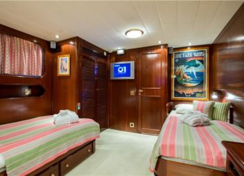 Yacht charter Star Of the Sea twin cabin