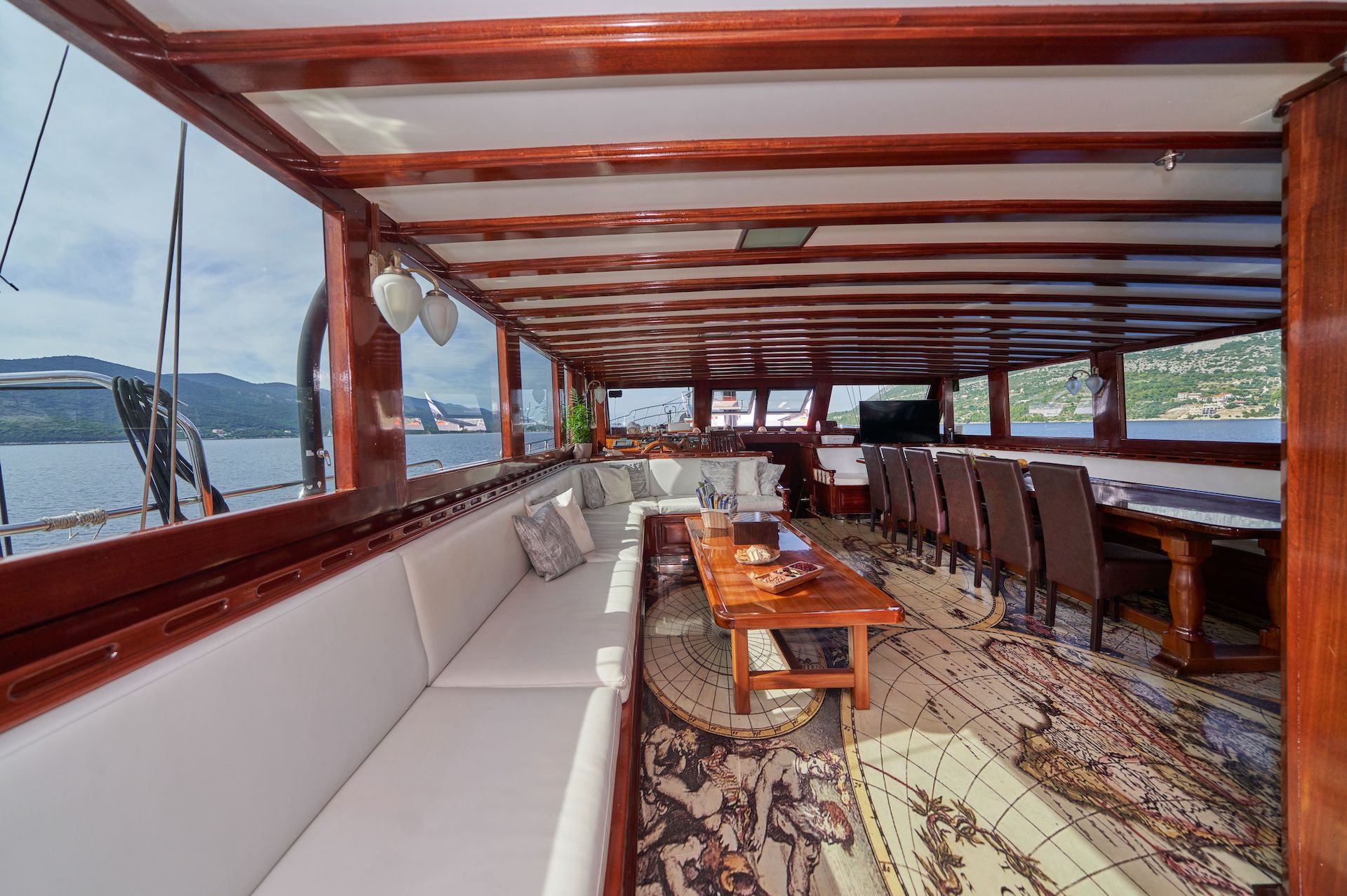 yacht charter gulet Stella Maris saloon