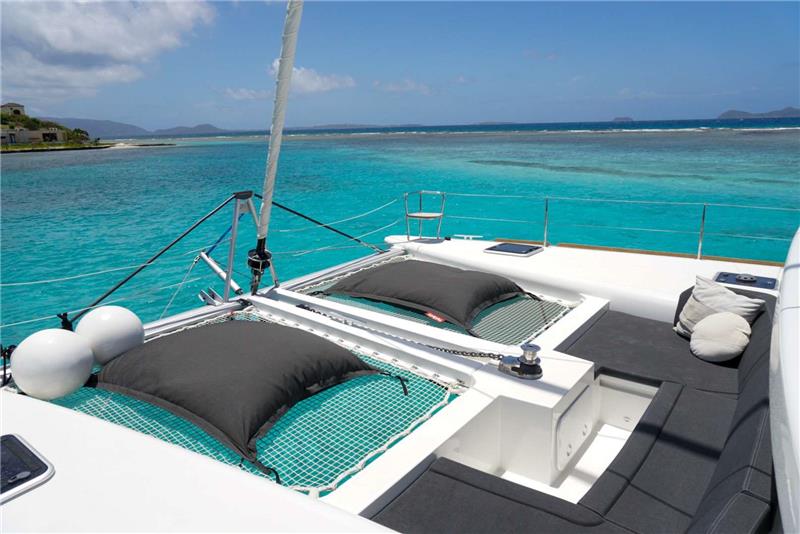 Luna Catamaran Lagoon 450 Virgin Islands charter with wonderful crew & excellent chef, perfect for family vacations - High Point Yachting