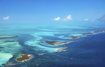 Yacht Charter Caribbean: The Bahamas 