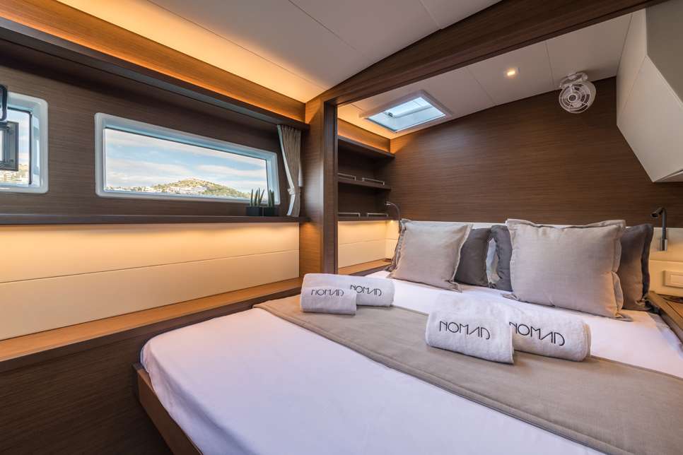 Beautiful Modern Master Cabin on Yacht Charter - High Point Yachting