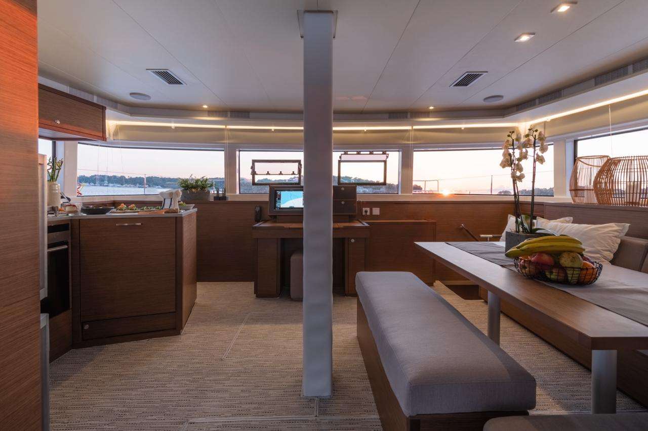 Luxury Catamaran UK, Luxury yacht charters UK - High Point Yachting