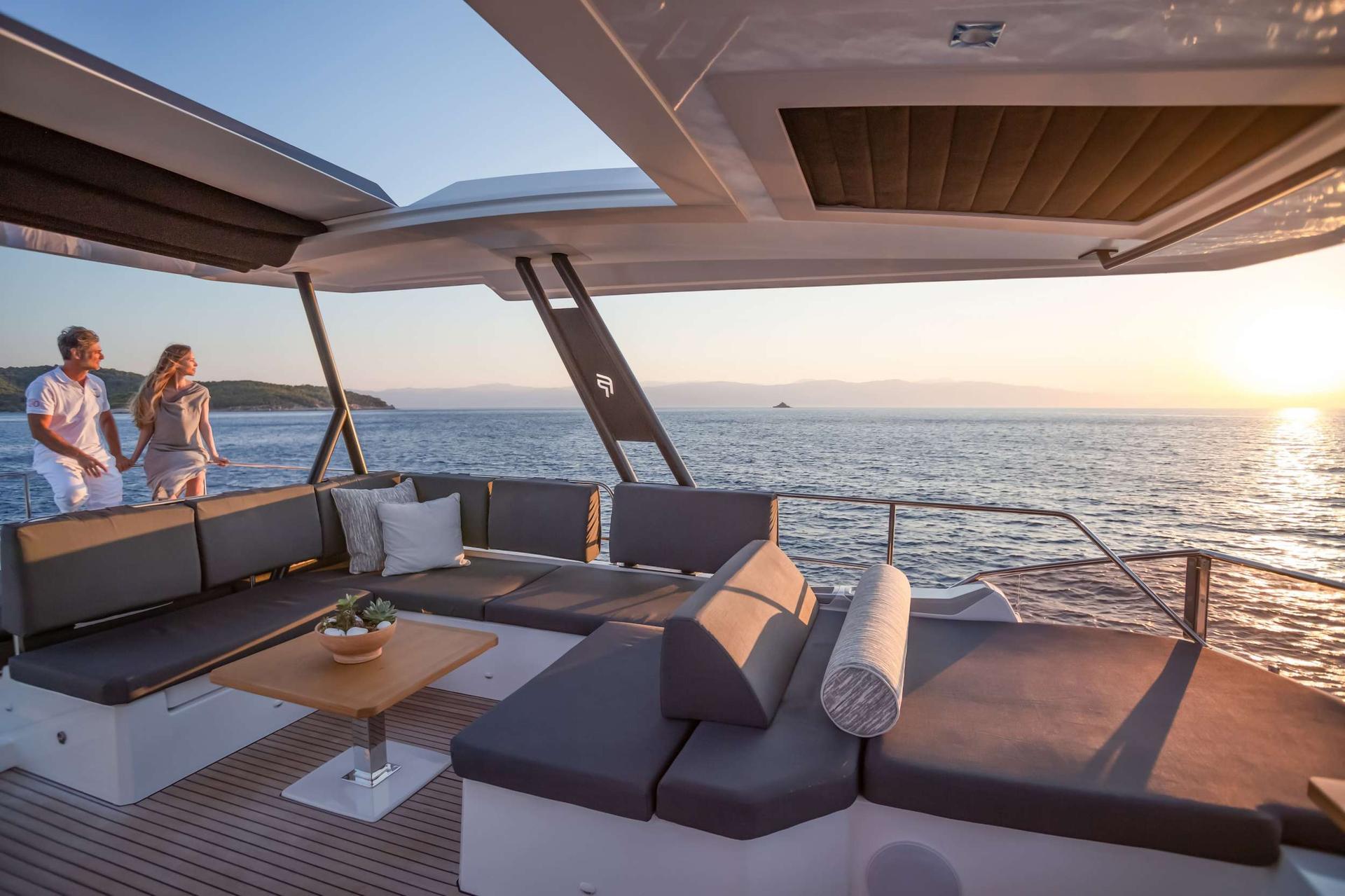 ChristAl MiO Luxurious & Spacious Motor Catamaran Beautiful sunset, relaxing charter vacations - High Point Yachting