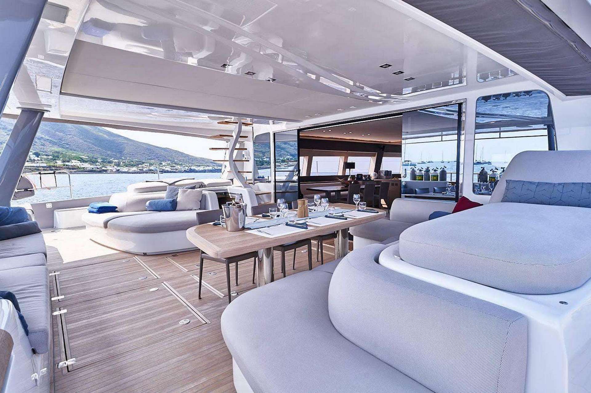 catamaran yacht charter Babac aft deck