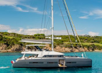 yacht charter Babac catamaran