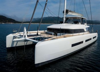 Yacht charter catamaran Joy