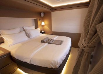 yacht charter luxury cabin Babac