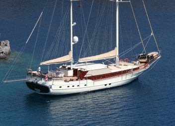 Crewed Yacht charter Gulet Schatz