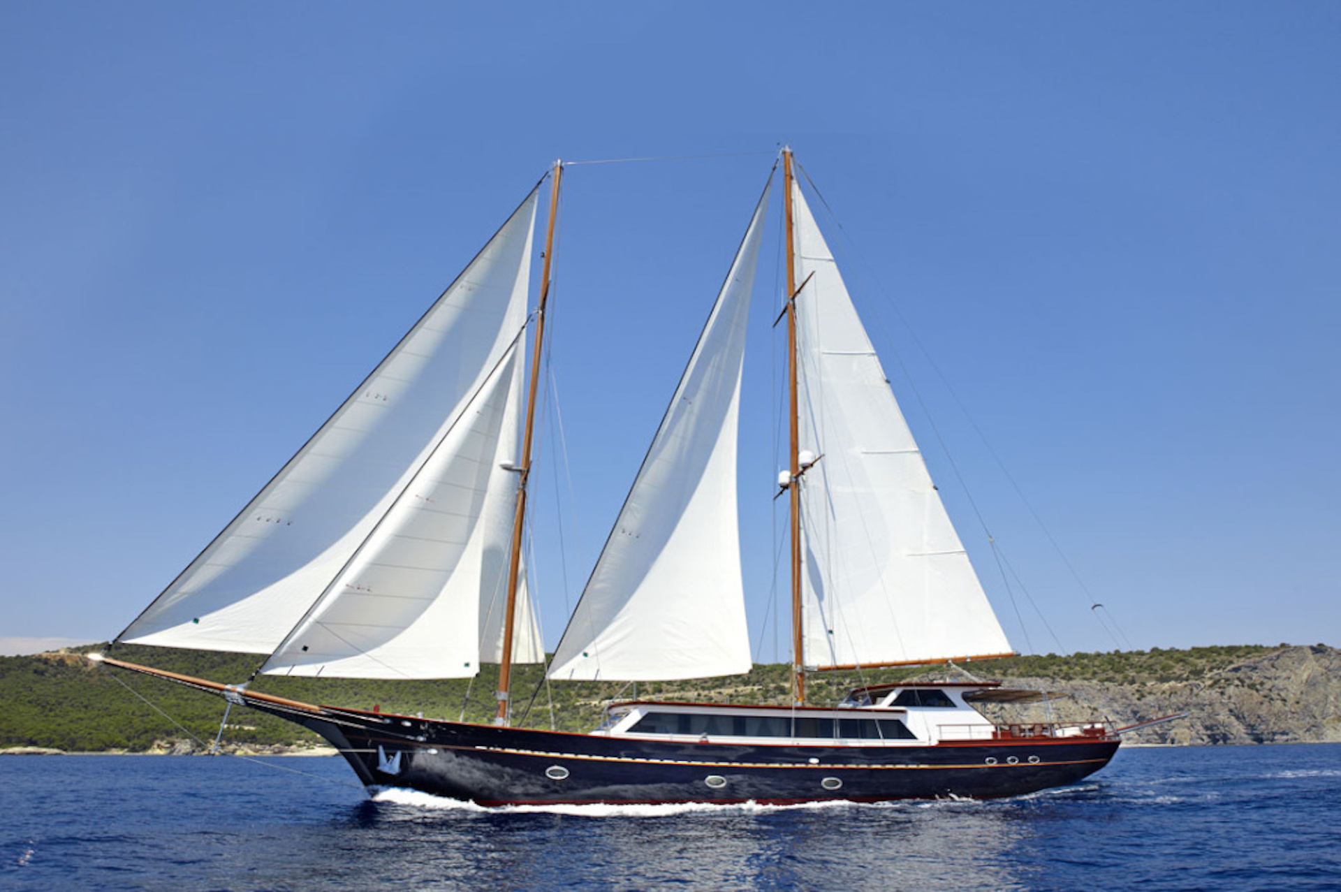 luxury gulet yacht charter Iraklis