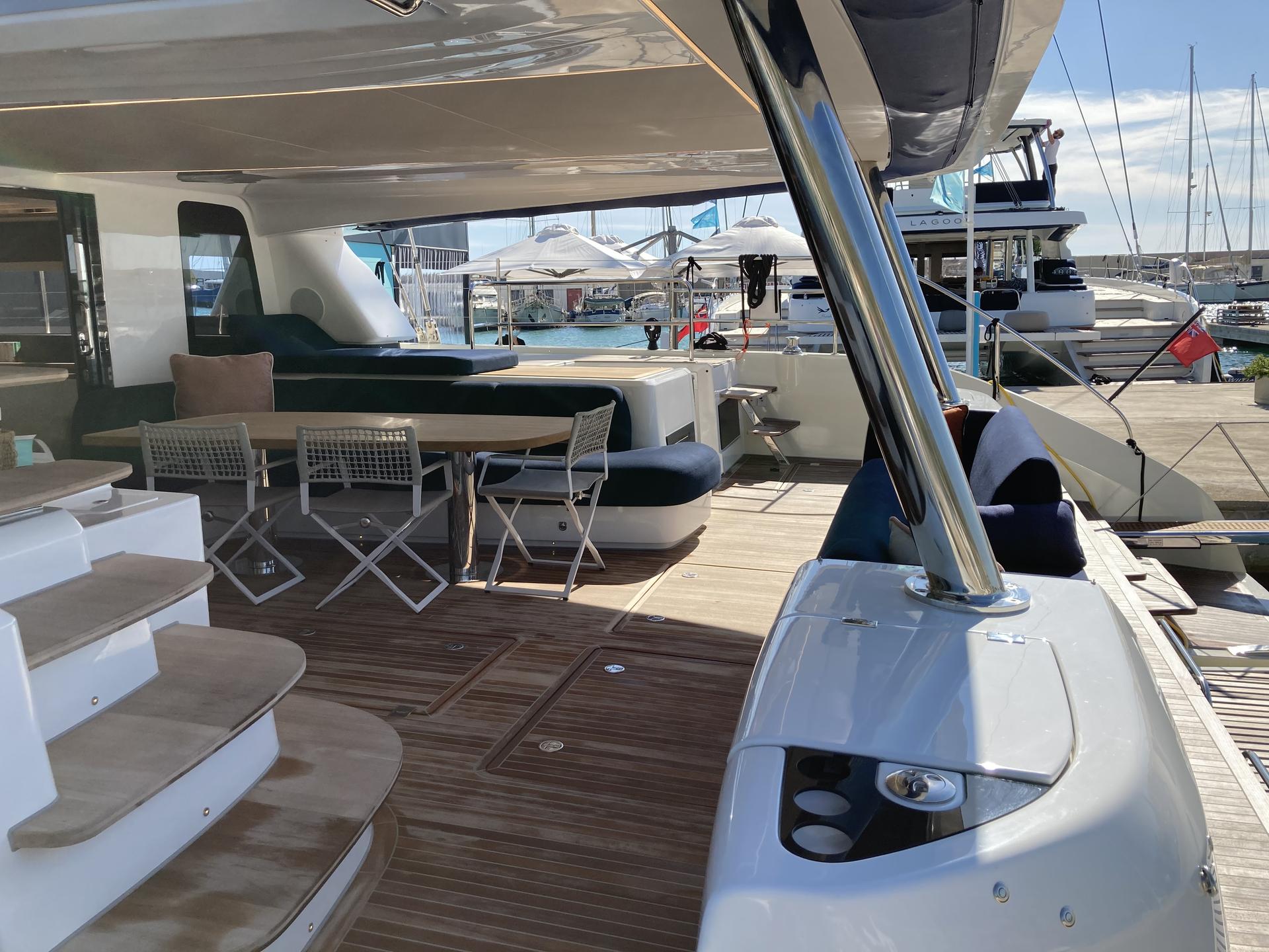 Amada Mia Lagoon Sixty 5, a luxury catamaran with room for socializing & relaxing, comfortable sailing experience - High Point Yachting