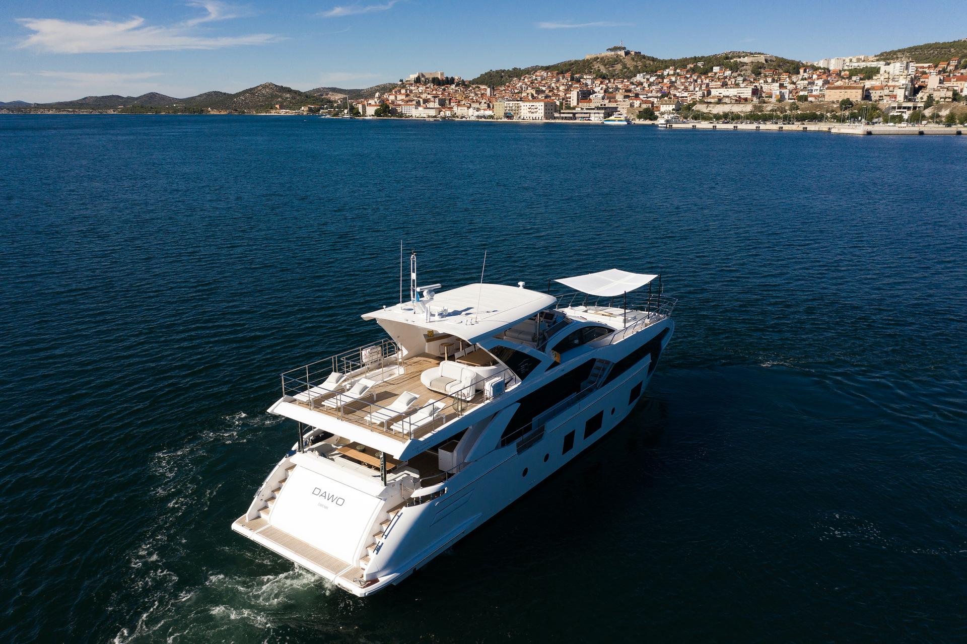 Dawo brand new 27m Azimut yacht charter in Croatia with TV Salon, High speed internet & beautiful ensuite cabins - High Point Yachting
