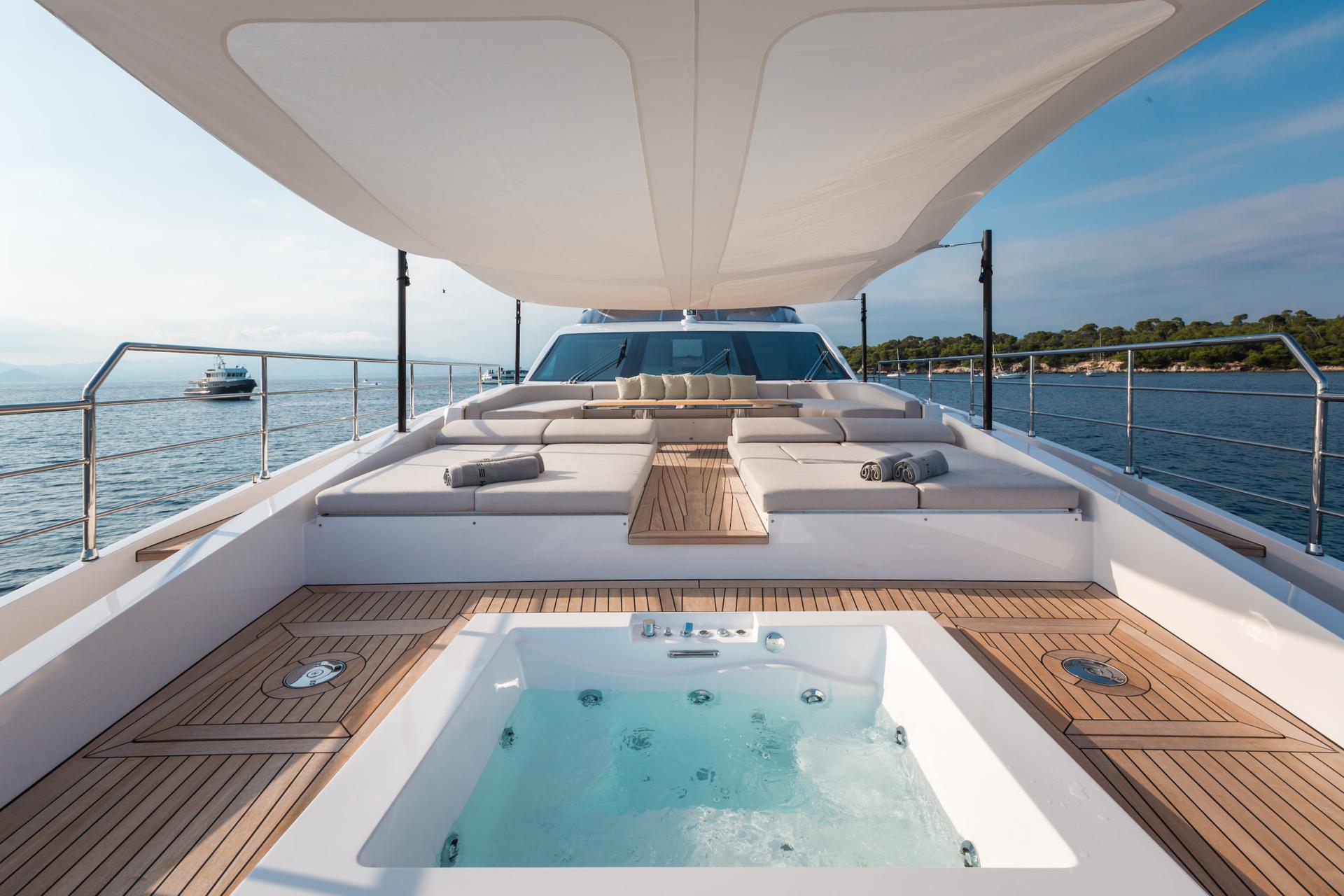 Heed motor super yacht charter luxury outdoor jacuzzi - High Point Yachting