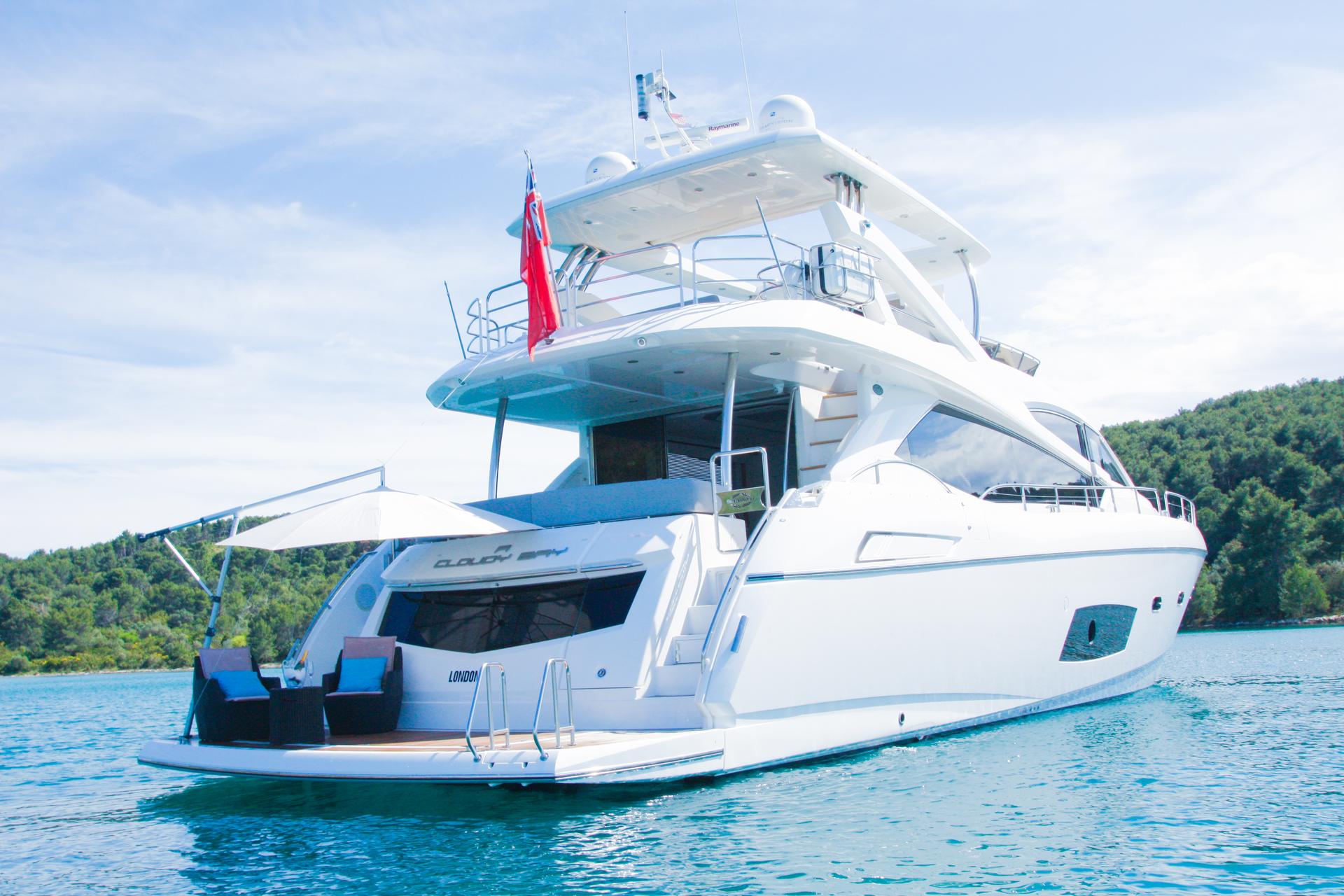 Cloudy bay Sunseeker Manhattan 73 crewed charter in Trogir includes 4 beautiful cabins, electric televisions & BBQ grill