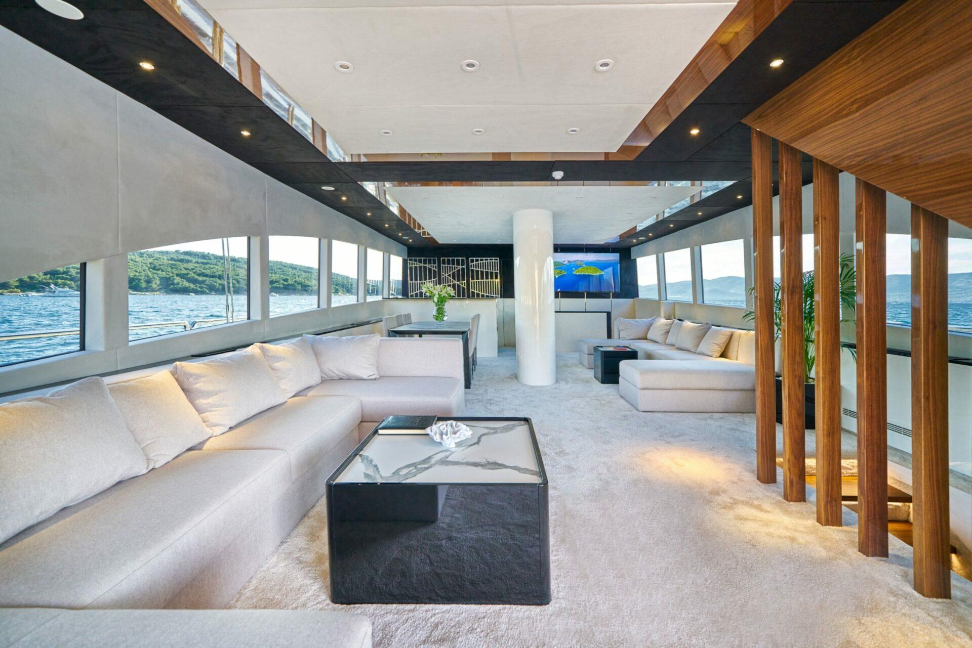 Acapella luxury yacht salon