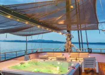 Yacht Rara Avis - High Point Yachting27
