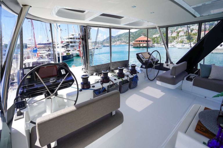 yacht charter Justified Horizons cockpit