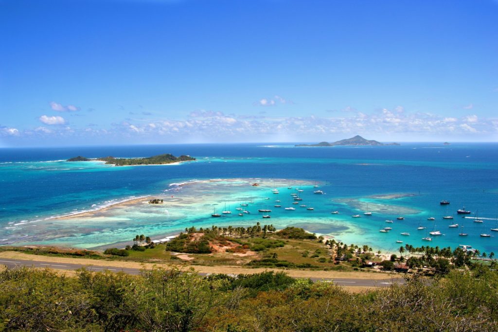 Kitesurfing in the Caribbean Union Islands charter activities - High Point Yachting