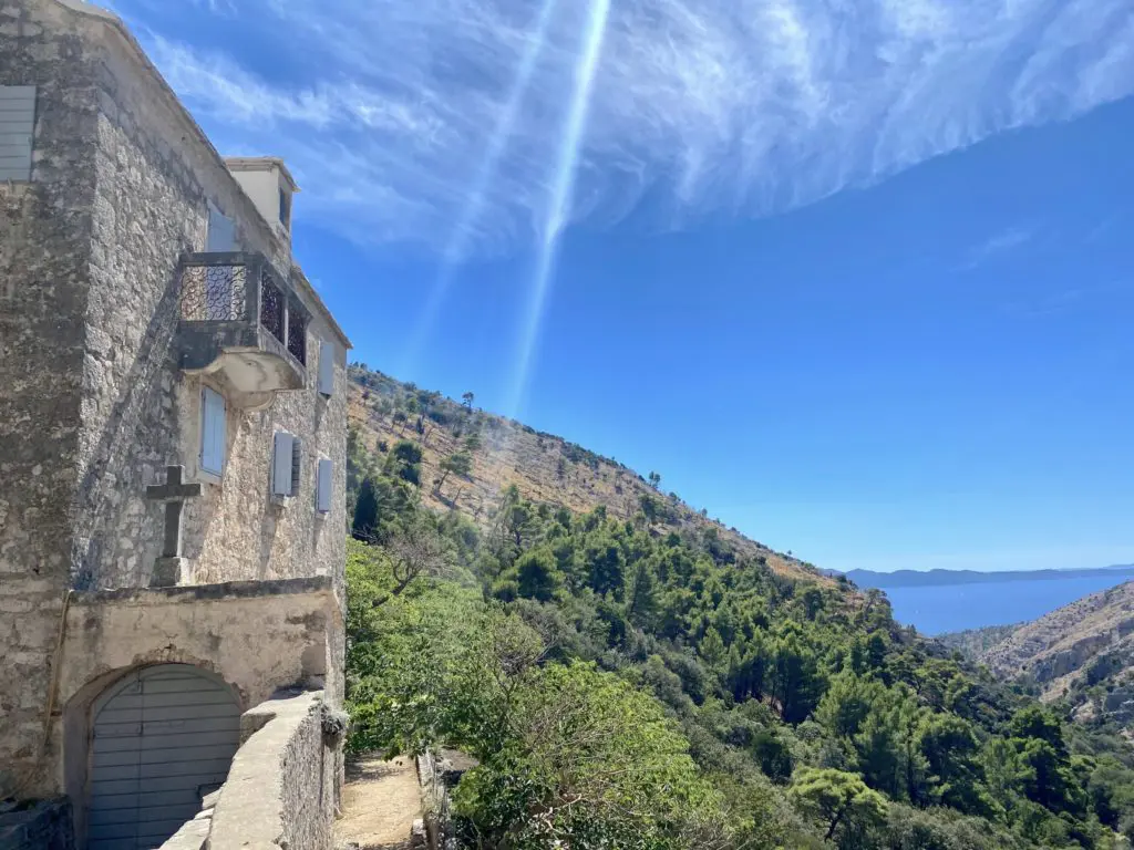 Croatian yacht charter in Brac, an olive oasis - High Point Yachting