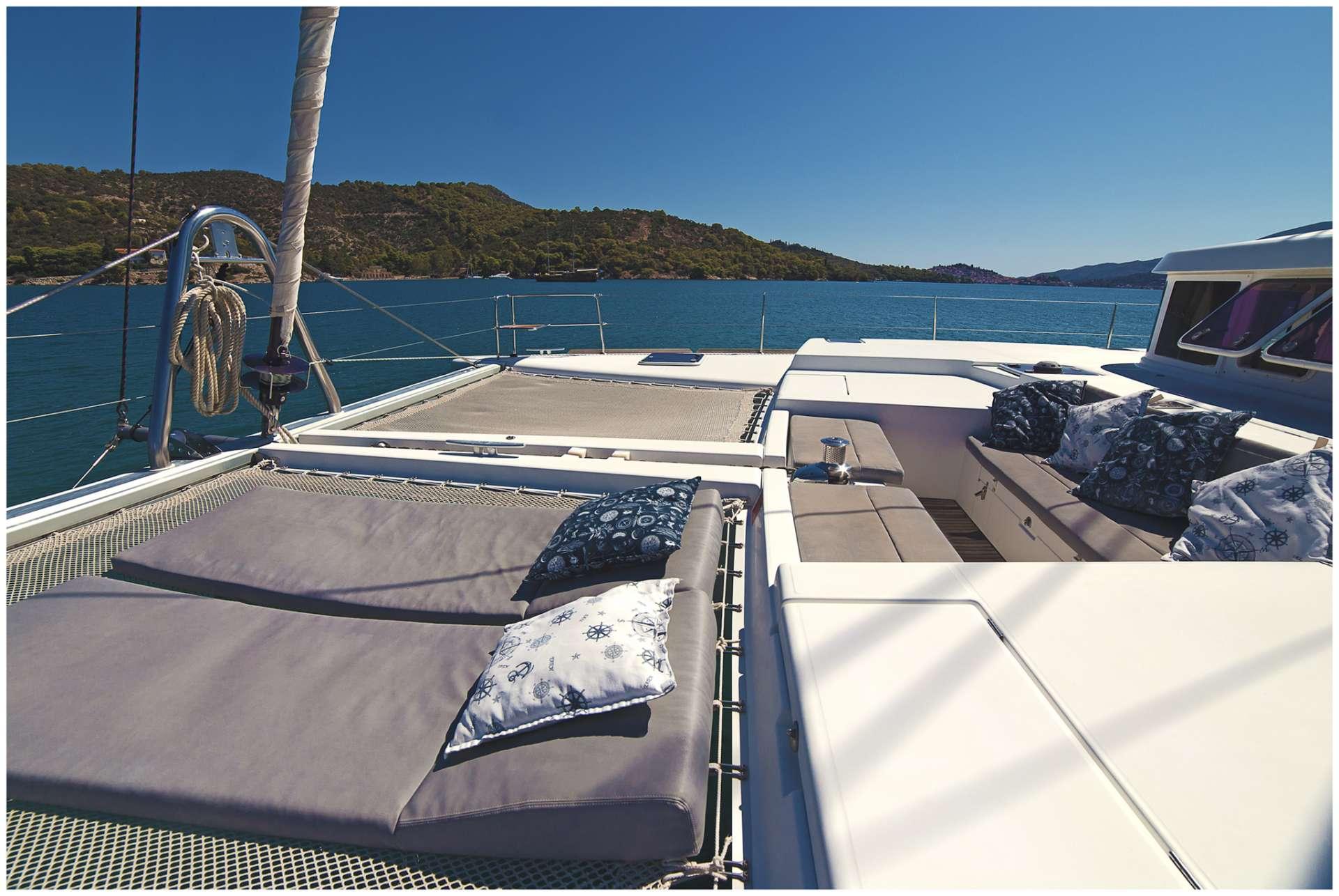Deck Private Crewed Catamaran in Greece – High Point Yachting