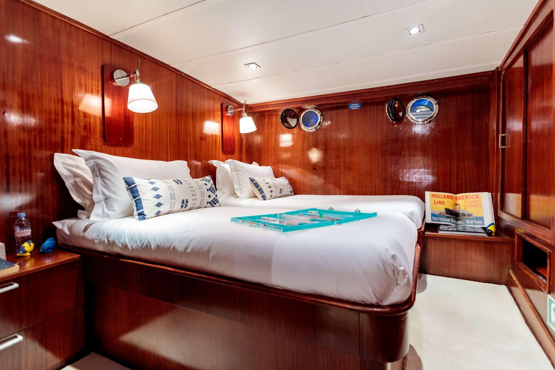 Vita Dolce Gulet Master Bedroom for Family Cruise & Corporate Event - High Point Yachting