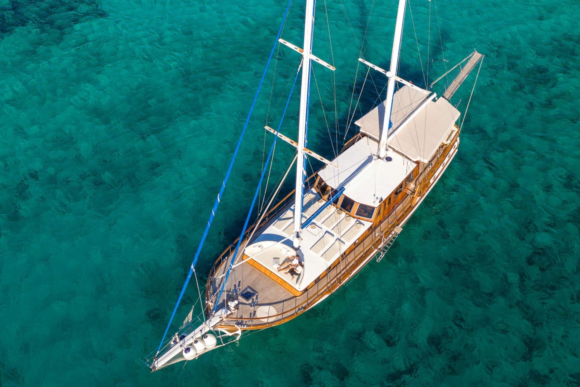 Crewed Yacht charter Gulet Andi Star