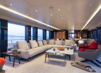 Private Motor Yacht Charter Lounge with fine dining with sea view - High Point Yachting