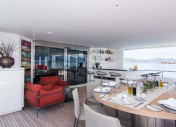 Luxury Bar on board of yacht charter - High Point Yachting