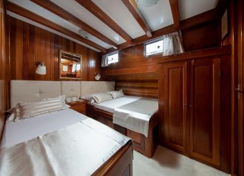 yacht charter Andi Star twin cabin