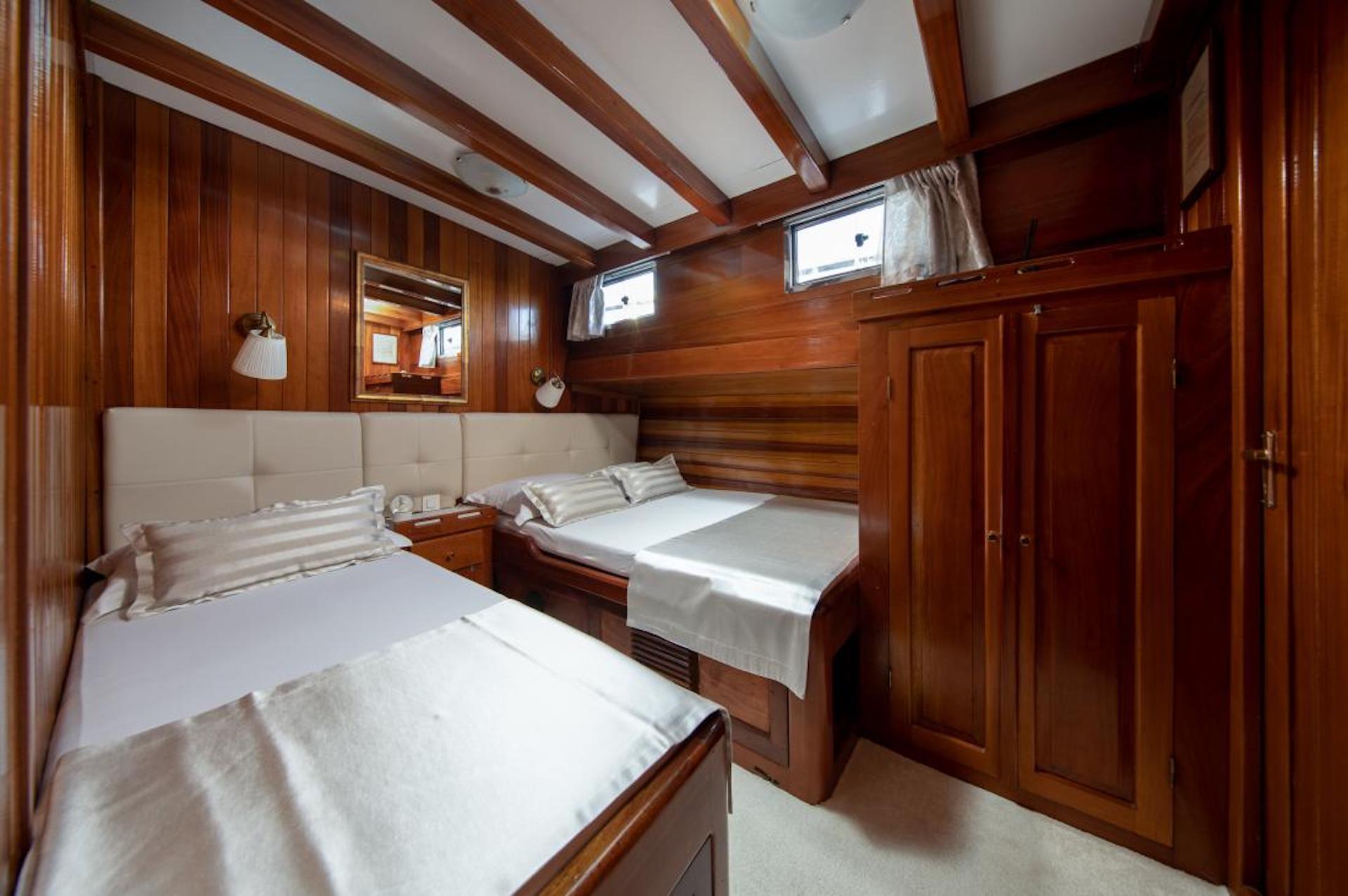 yacht charter Andi Star twin cabin