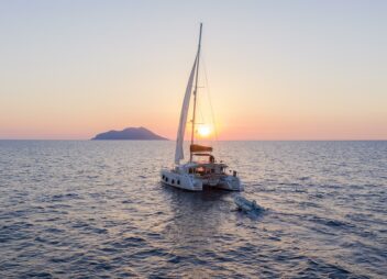 Catamaran Marla sailing