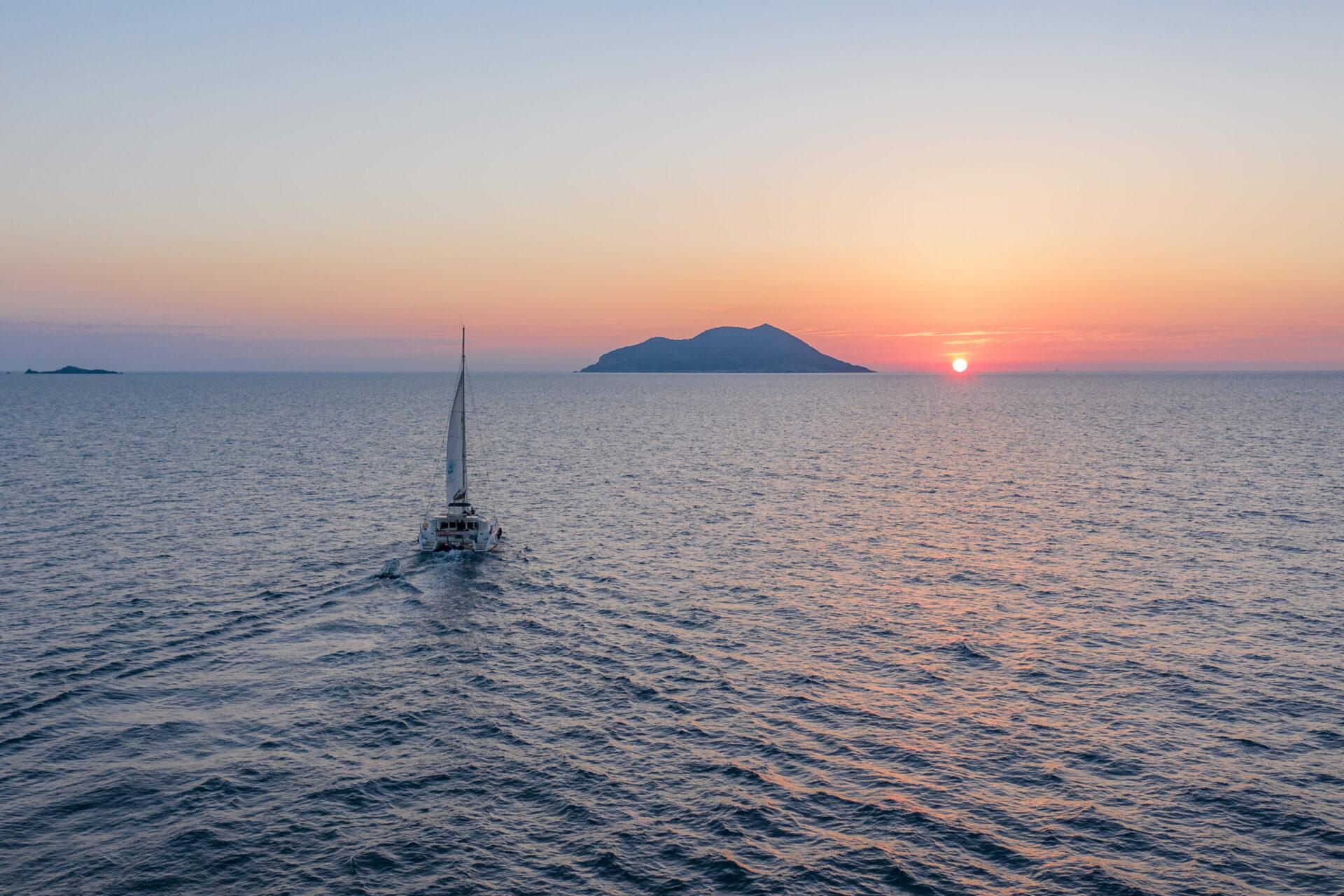 Catamaran Marla sunset sailing