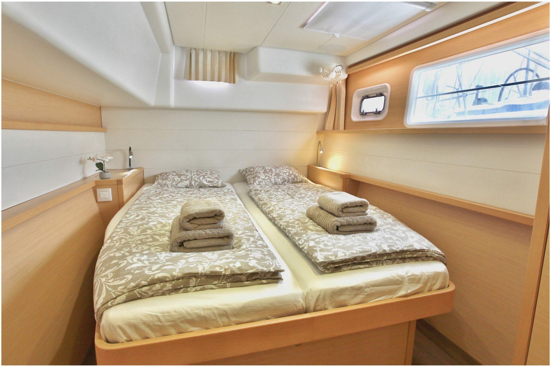 Lagoon 450 catamaran Marla cabin