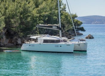 Yacht charter catamaran Marla