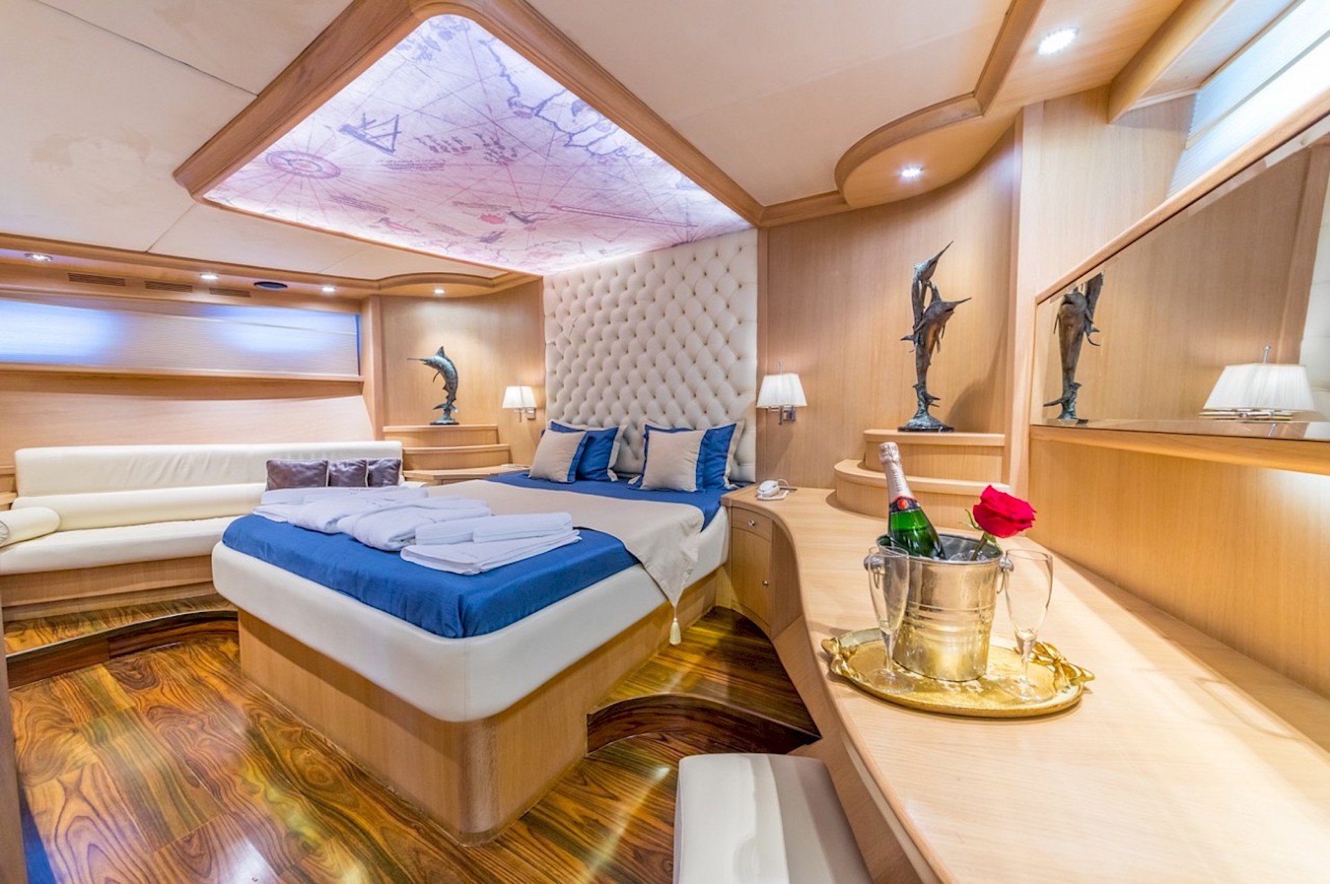 yacht charter master cabin Blue Heaven