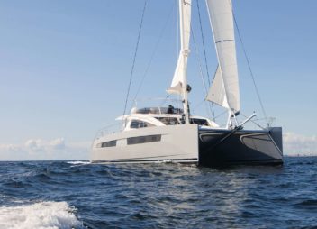 Segundo Viento catamaran for charter in the BVI