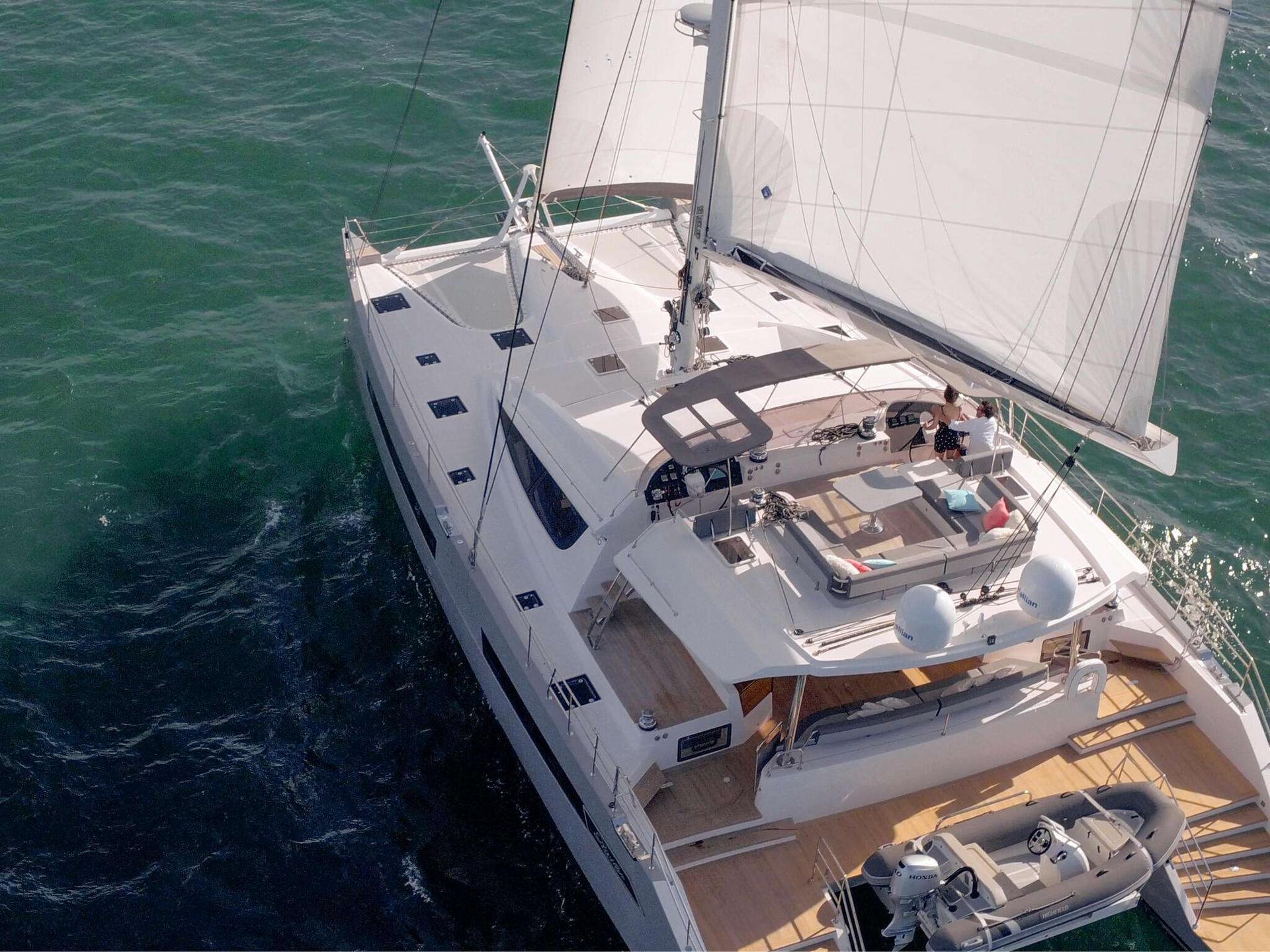 Yacht Charter Caribbean catamaran Segundo Viento