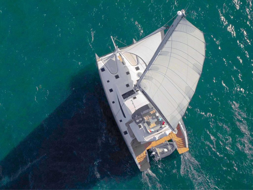 Yacht charter Catamaran Segundo Viento