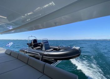 yacht charter Grace tender