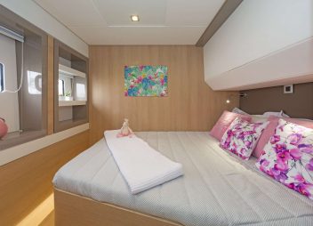 yacht charter Babalu cabin