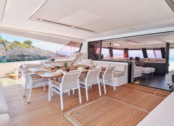 aft dinning on yacht charter Alexandra II