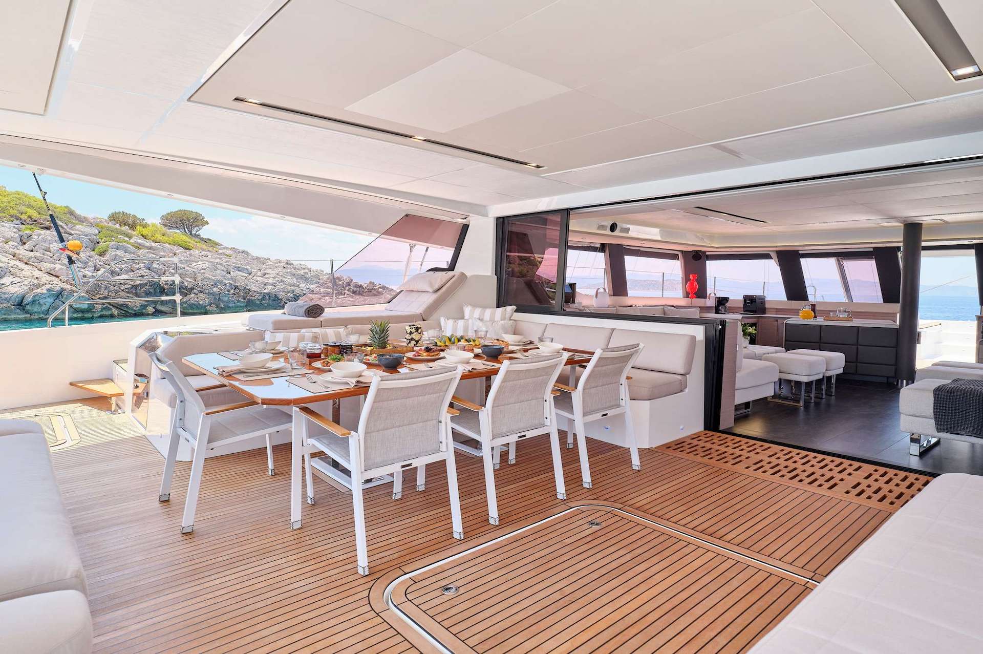 aft dinning on yacht charter Alexandra II