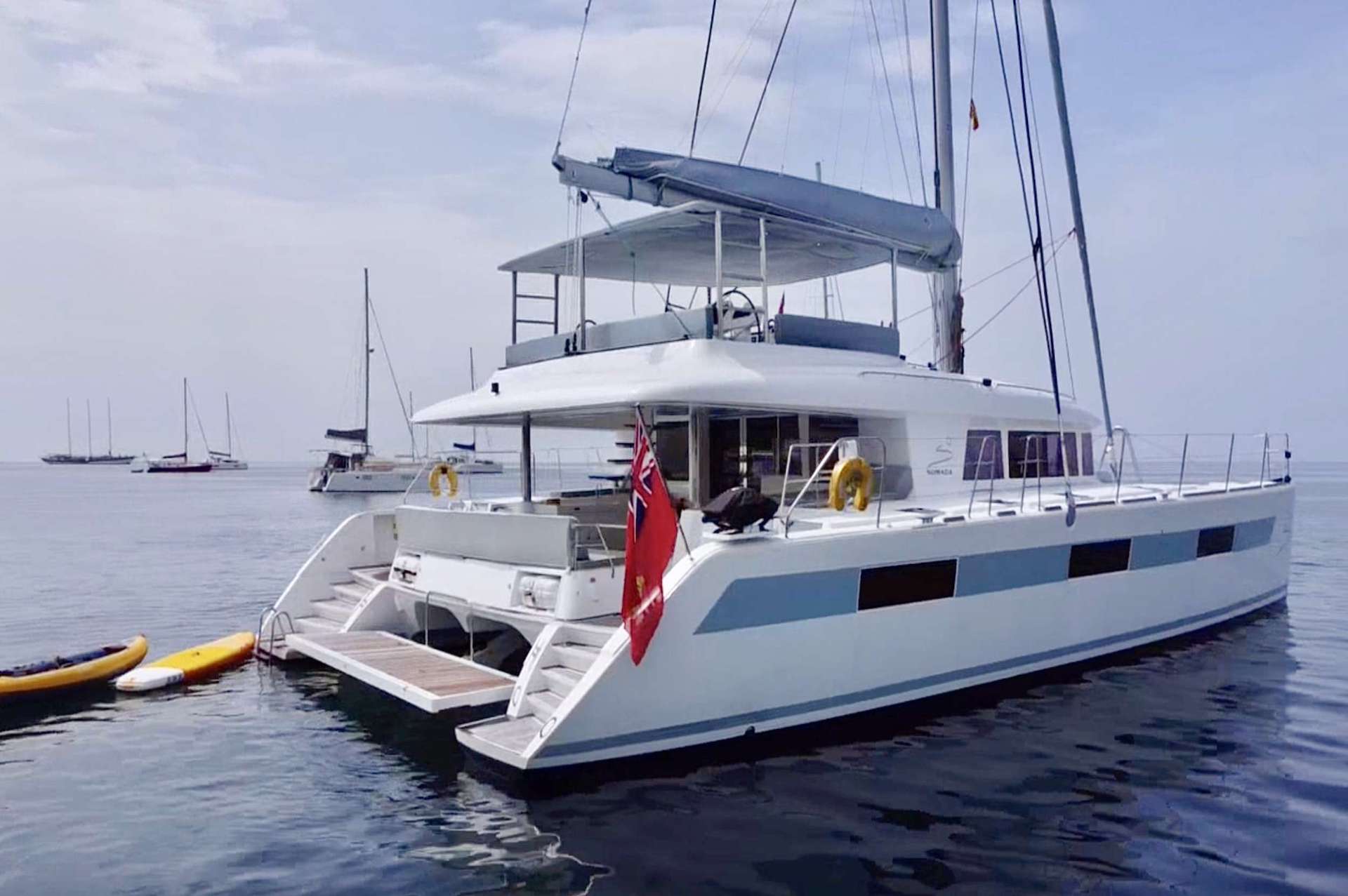 vela nomada yacht charter