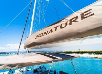 catamaran Signature Vision yacht charter