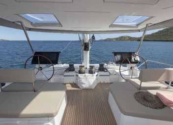 crewed yacht charter Pixie Greece