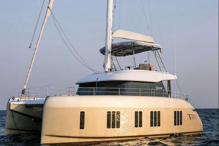crewed yacht charter Adara